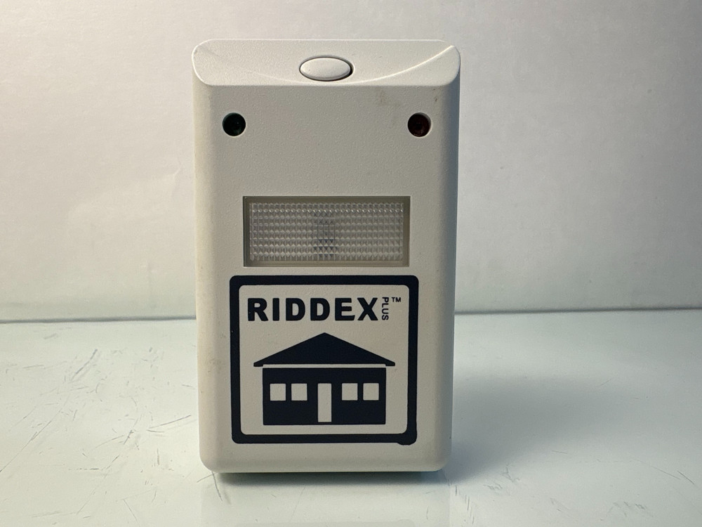 Riddex Plus Electronic Pest Repeller – Plug‑In Ultrasonic Device – Tested & Work
