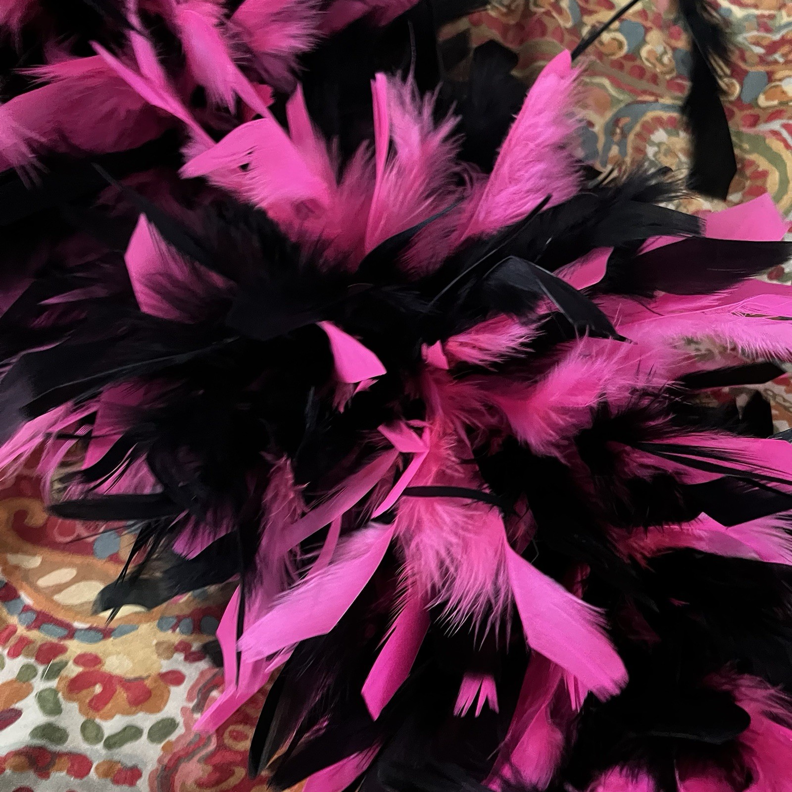 180 Gram Chandelle Feather Boa Hot Pink Black Costume 80” Big Fluffy Large New