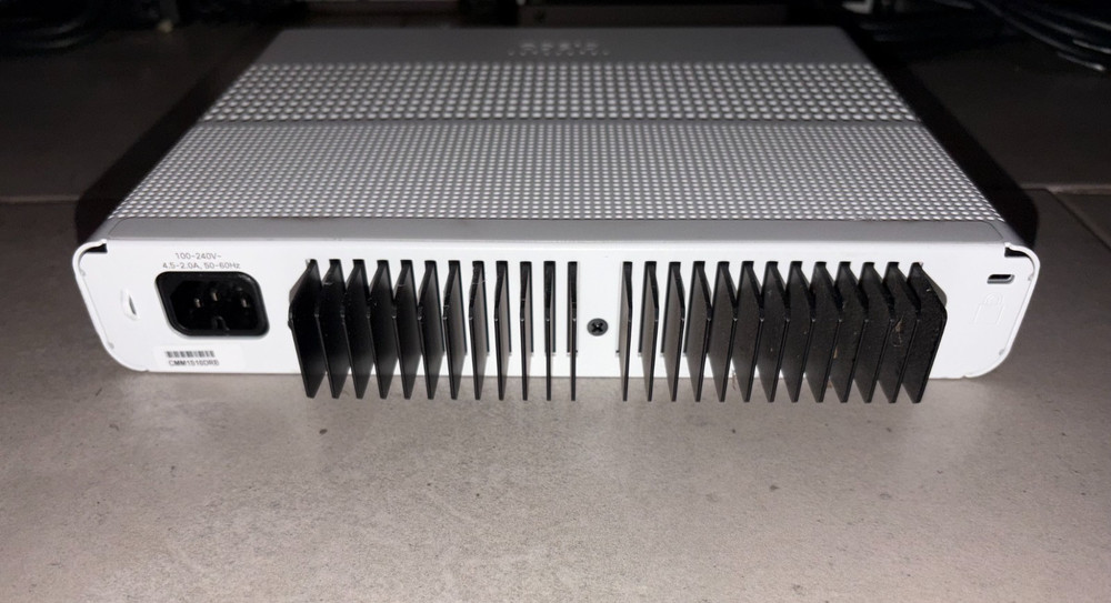 Cisco Catalyst (WS-C3560CX-8PC-S) 8 Ports Rack Mountable Ethernet Switch