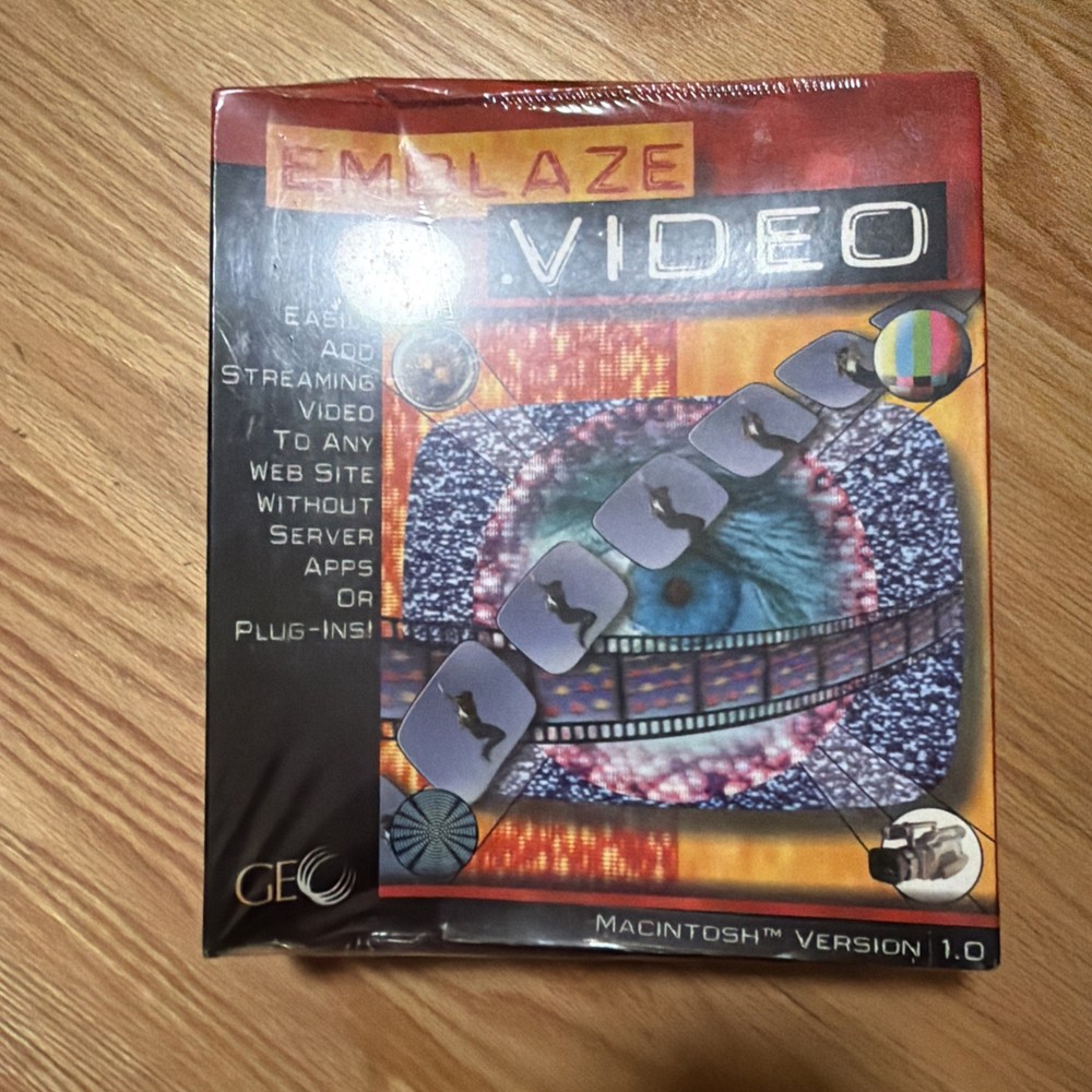 Emblaze Hot Spots Geo Windows PC Mac Software Disc 97 - DAMAGED BOX
