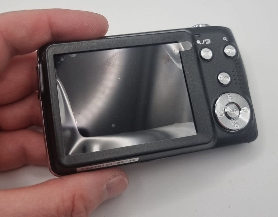Polaroid Digital Camera iS829 16.0MP Black Sold Untested Includes Kodak Pouch