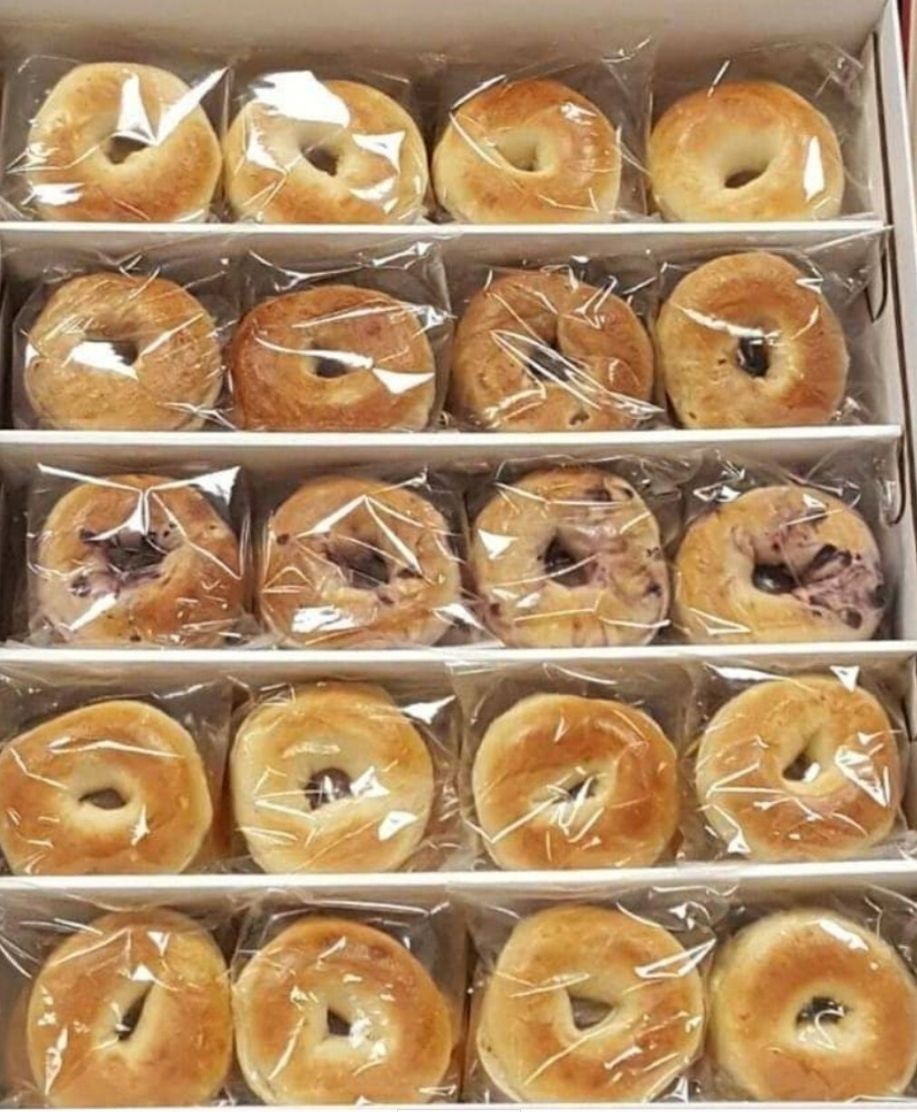 Extended Shelf Life BAGELS 40/4z individually wrapped boiled Bagels.
