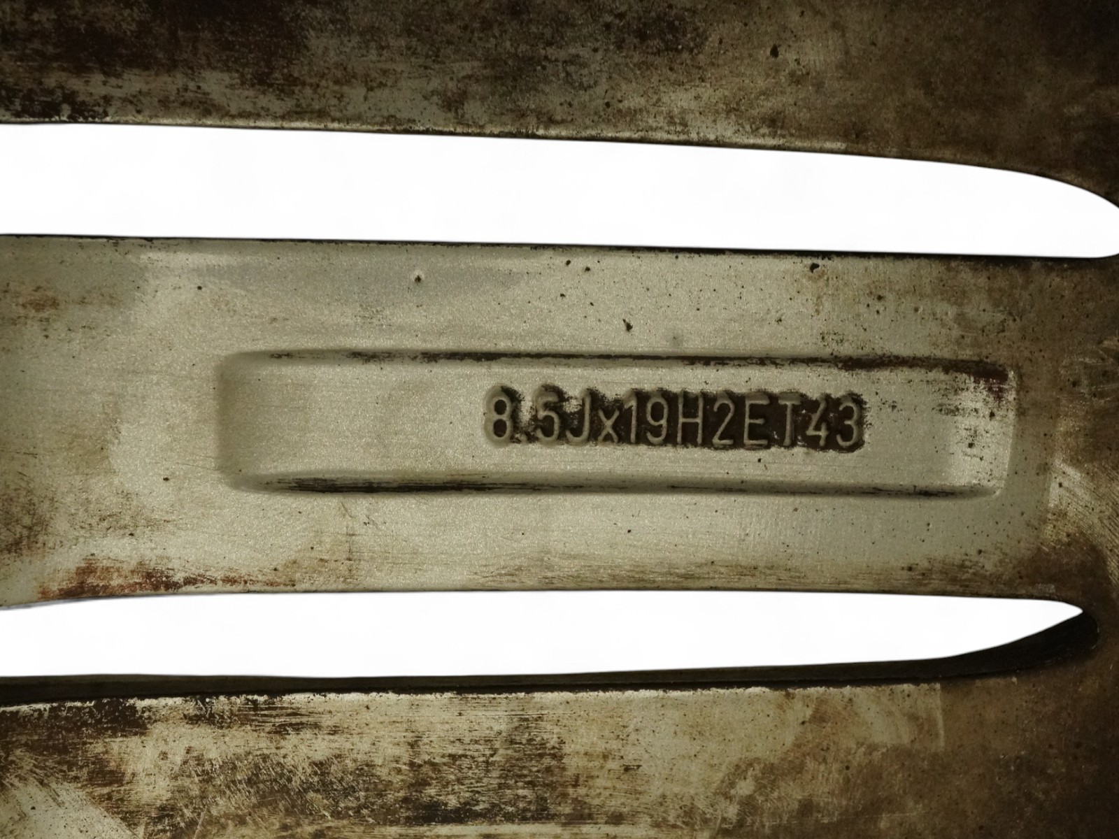 09-16 Audi S4 B8 Wheel Rim Option F42 19X8.5J 5-112Mm Et43 W Tire 8K0601025cm