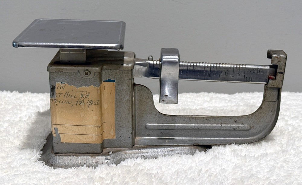 Vintage TRINER Postal Post Office Counter Scale