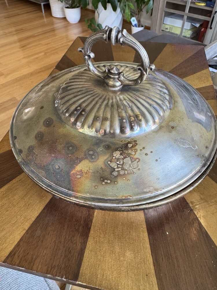 Silver Plated Serving Bowl With Lid - 8” Diameter.