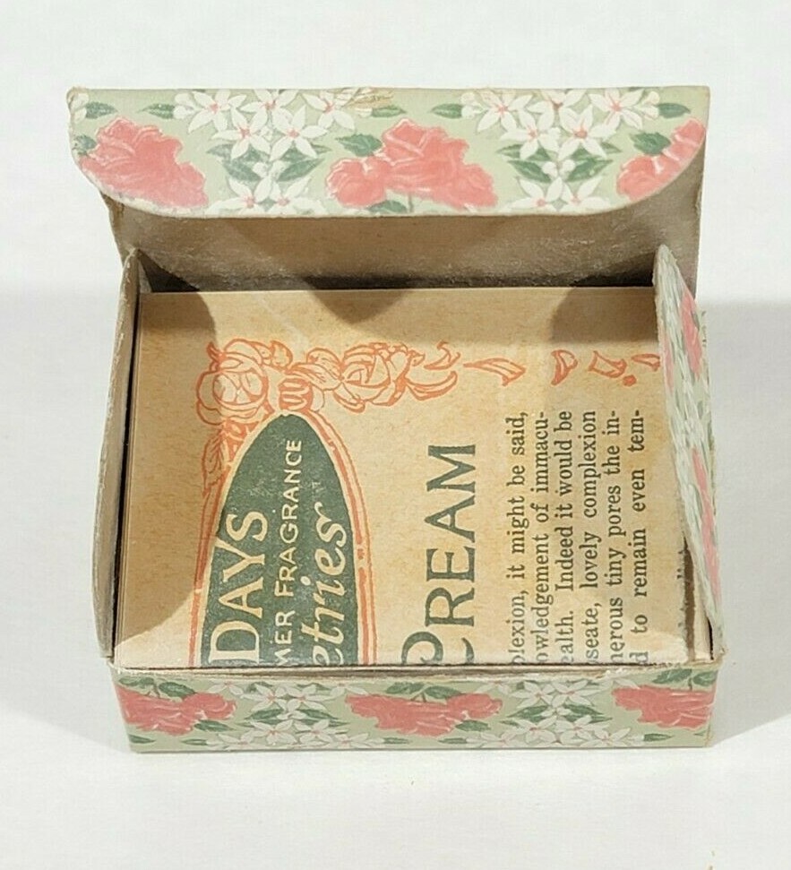 Antique June Days Complexion Powder Sample Size