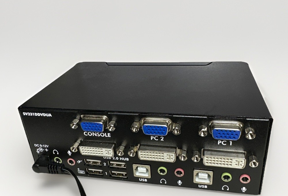 StarTech.com SV231DDVDUA 2-Ports External KVM Switch