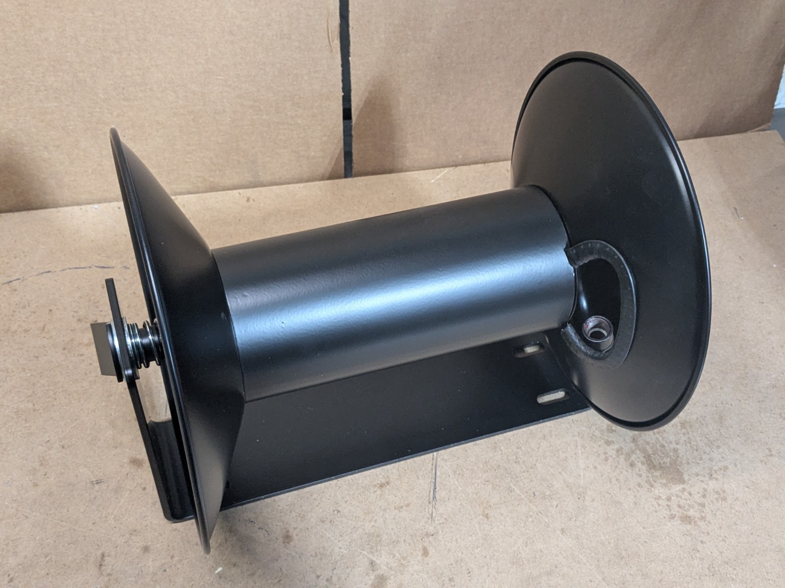 ReelCraft Manual Hand Crank Hose Reel 3/8 In. x 100 Ft. Capacity CU6100LN