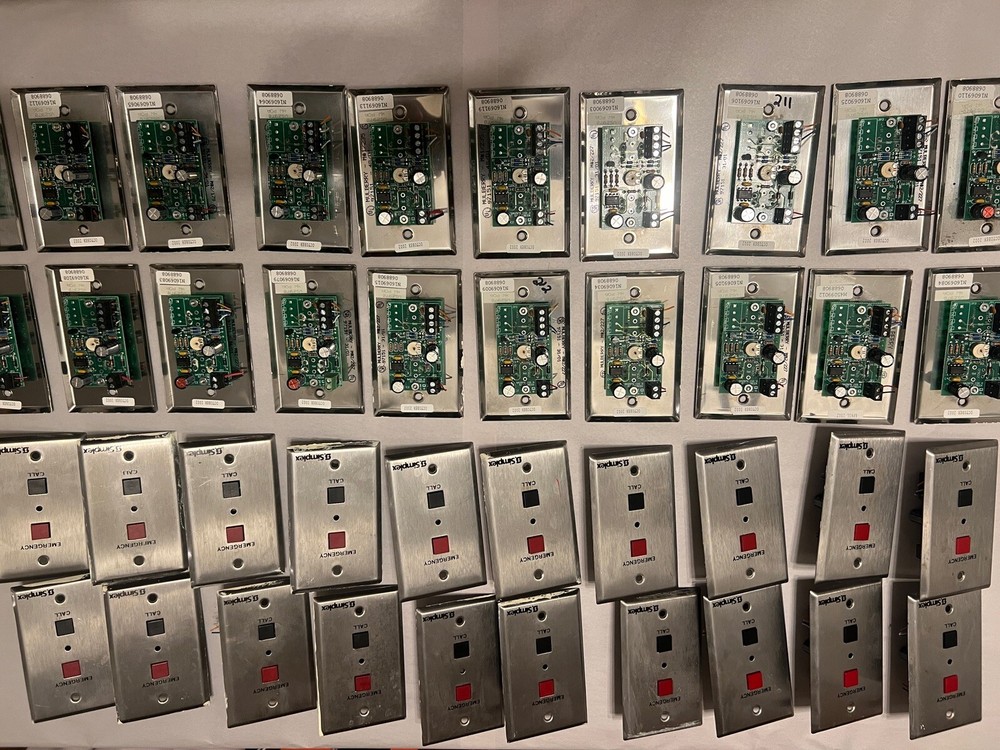 Valcom V-2970 (branded Simplex) Emergency/call Push Button - Single Gang