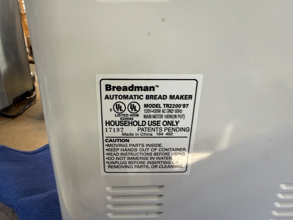 Breadman TR2200’97 Breadmaker