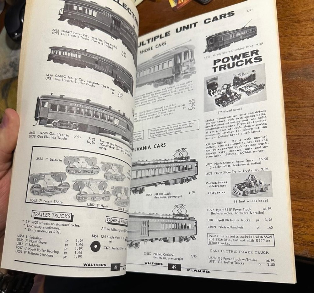 Walthers 1972 Edition Model Railroad Reference Book Catalog HO Scale