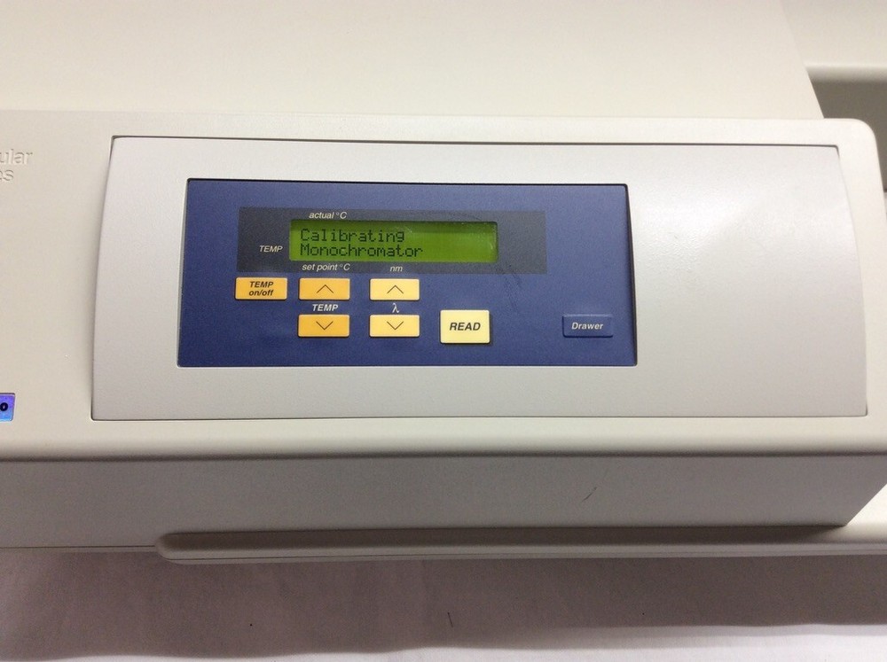 Molecular Devices SpectraMax 190 Microplate Spectrophotometer