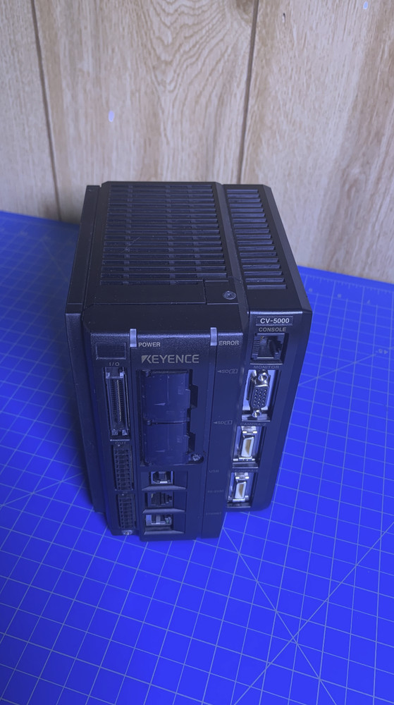 KEYENCE CV-5000 Vision System Sensor CCD Camera Controller PLC Module Used