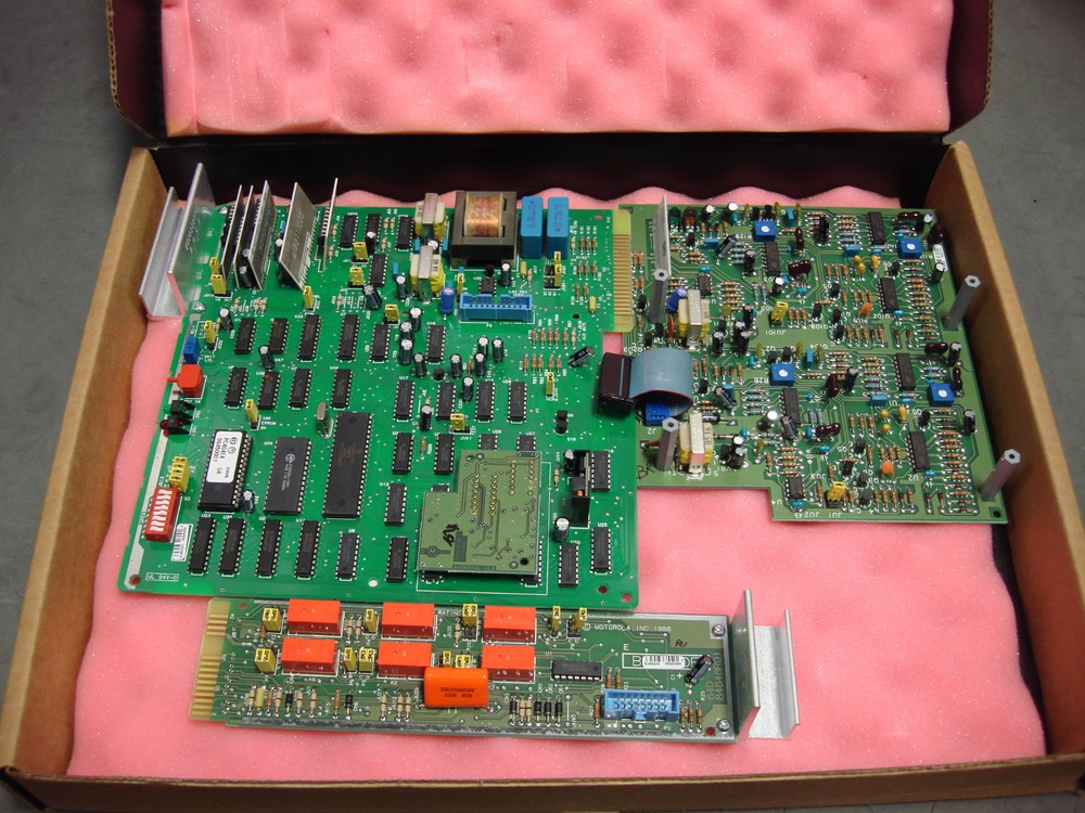 MOTOROLA BLN6654H AND BLN6664C AND BLN6830C