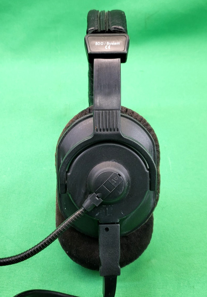 Beyerdynamic DT 290 Headset – 80 Ohm with Dynamic Microphone