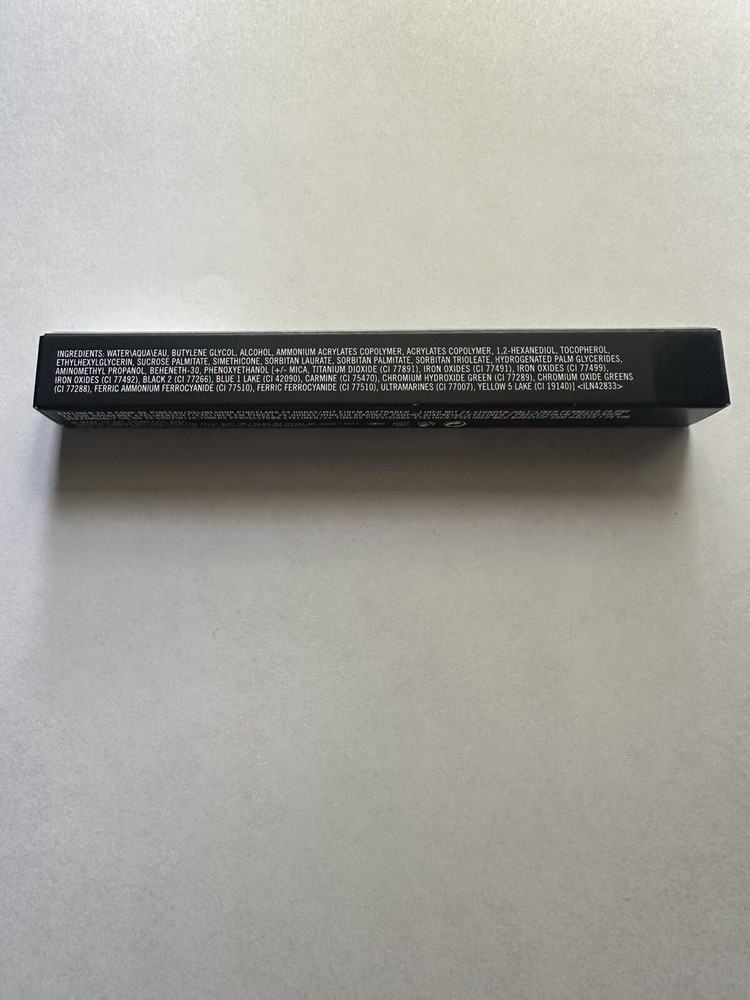 MAC BRUSHSTOKE 24 HOUR EYELINER NEW