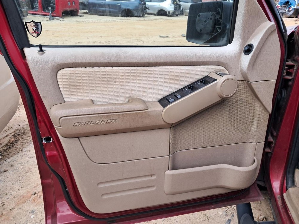 EXPLORER 2008 Glove Box 4758884