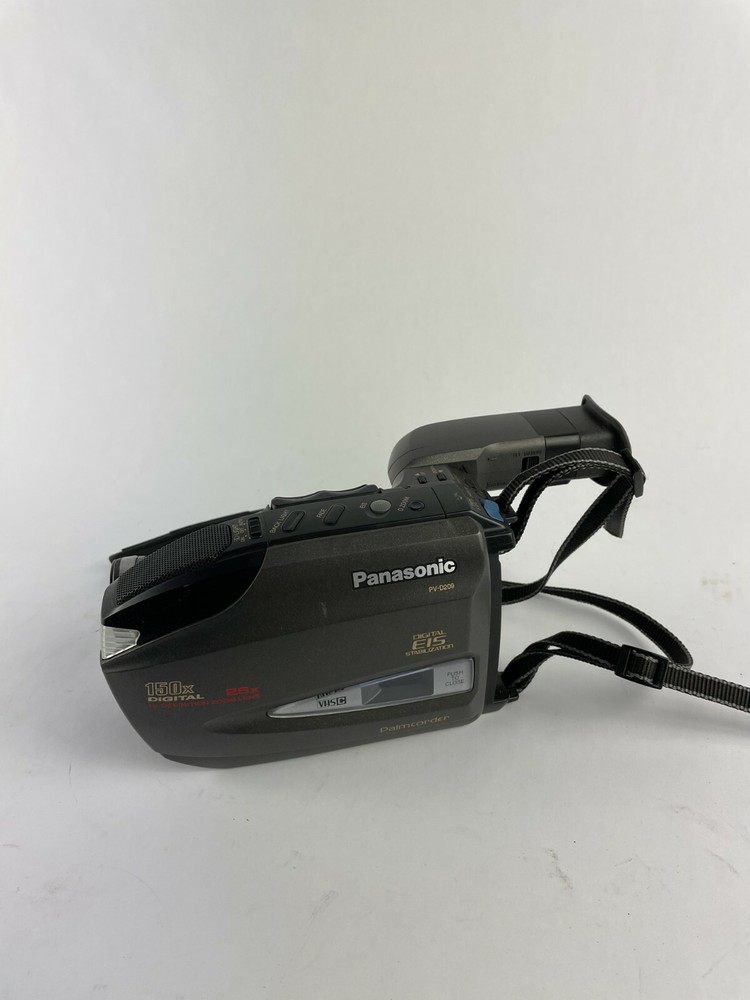 Genuine Panasonic PV-D209 Digital EIS Stabilization Palmcorder 150x Digital