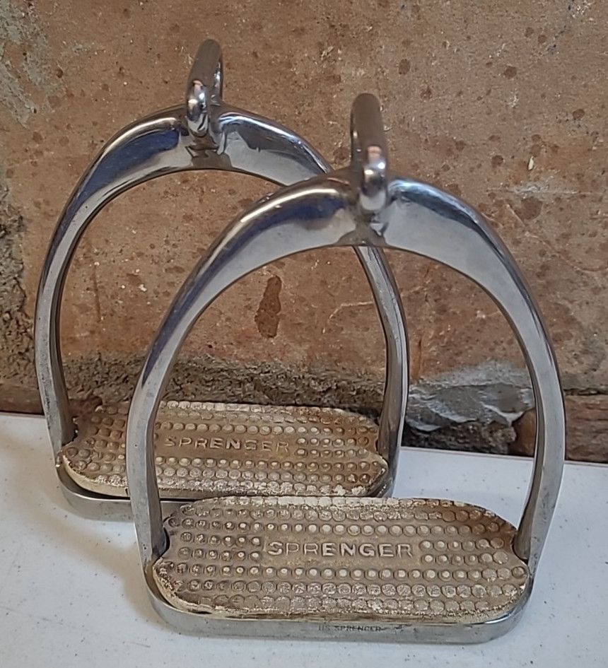 Sprenger Offset Eye Stirrups 4 3/4" Width,  5" Length