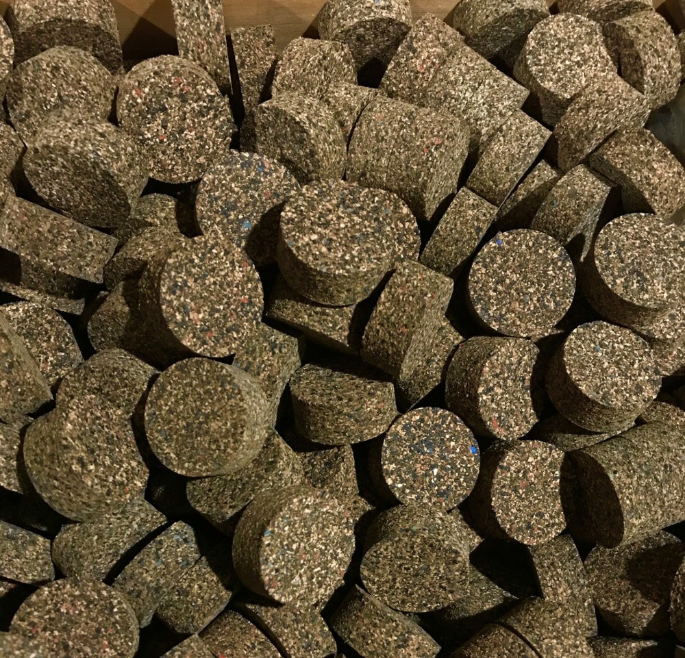 Cork Rings, 10 Mixed Grain Rubberized Solid , 1 1/4” x 1/2”  Very Nice!