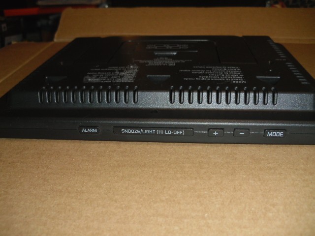 LA CROSSE ATOMIC CLOCK, LARGE DIGITS Model:C86279 +AC ADAPTER