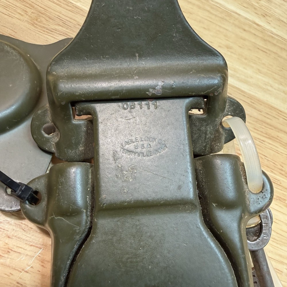 WW2 US Military Trunk Footlocker Lock W/ All Hardware 1943 Eagle Lock Co Conn