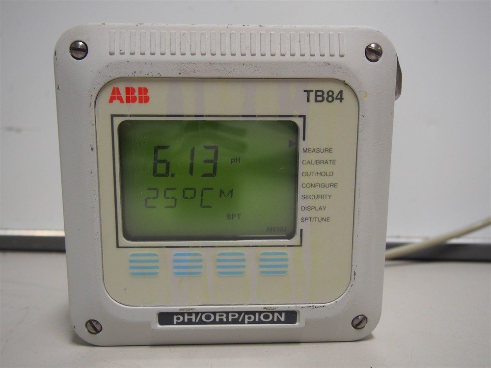 ABB TB84 PH Analyzer Transmitter TB84PH2000111