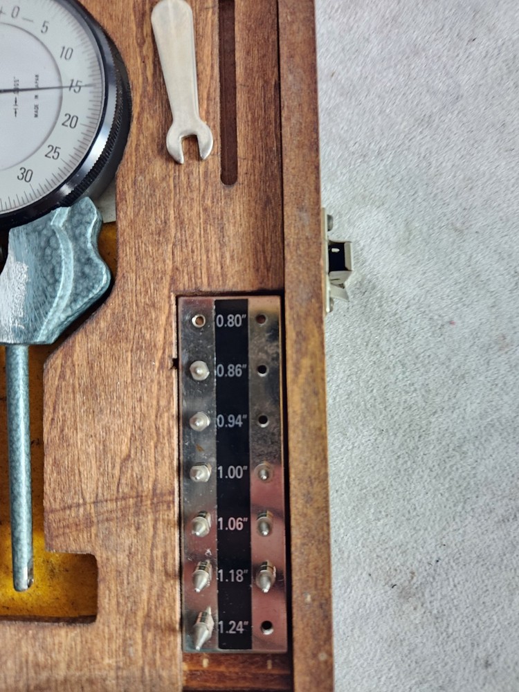 Teclock Inside Dial Caliper .80-1.24” Groove Gage Read Description