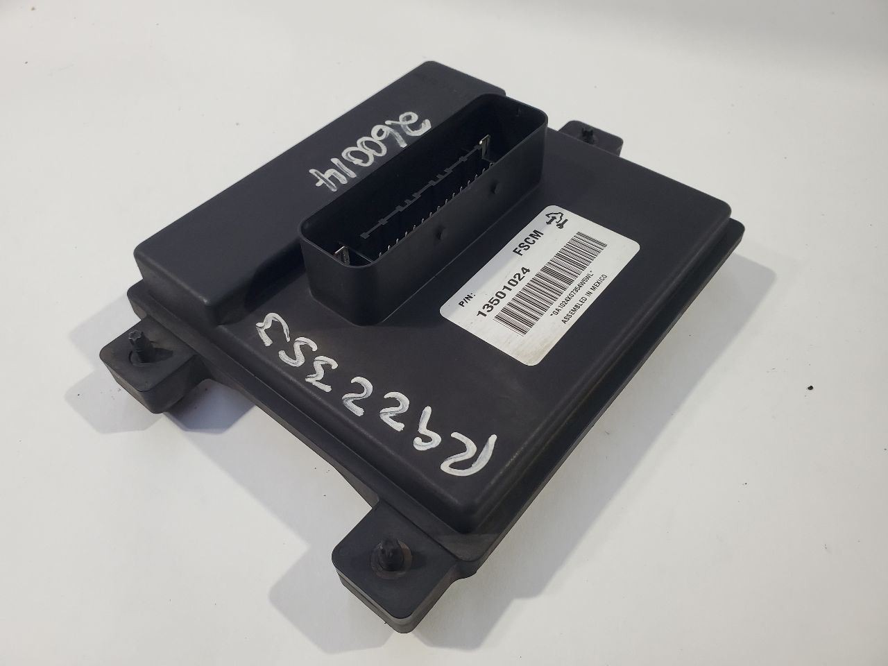 2008 2009 GMC Yukon XL 1500 OEM Fuel Pump Control Module 13501024