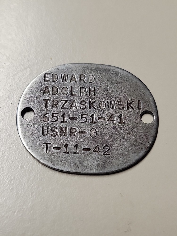 WWII Dog Tag USNR-0 T-11-42