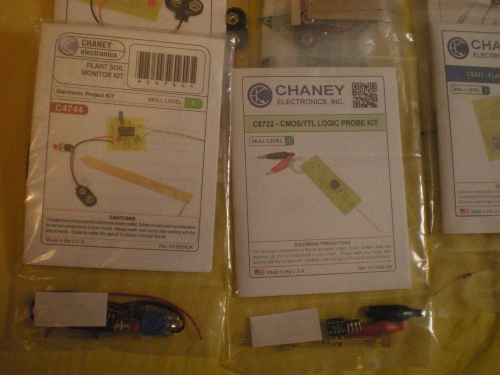 Electronic Learning Projects (76) NEW, +Soldering Tool kit, (SEE DESCRIPTION) ++