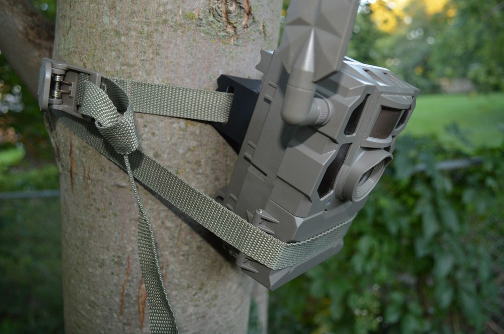REVISED Tactacam Reveal X Angled Tree mount
