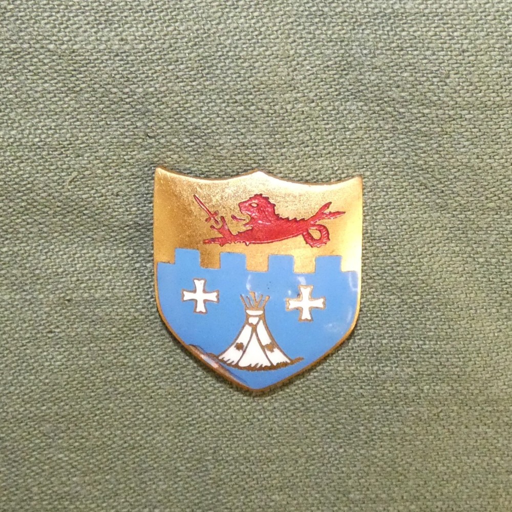 WW2 Era 12th Infantry Regiment DUI Unit Crest (screw back)