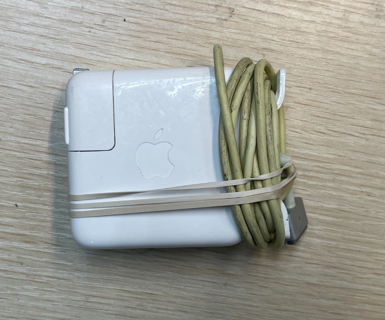 Genuine OEM Apple MagSafe 2 45W AC Adapter Charger for Macbook Air 2015 11" 13"