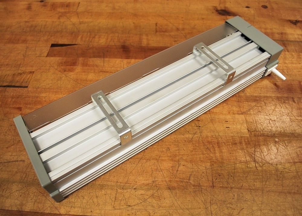 Hoffman A-LF16D18 Florescent Light Fixture - USED