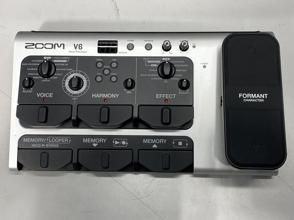 Zoom V6-SP Vocal Processor Pedal Effects - Black