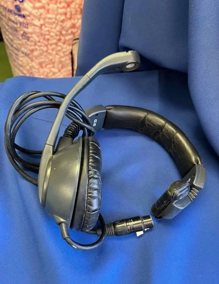 Clear-Com CC-95 Single Muff Intercom Headset – Used – Fully Functional