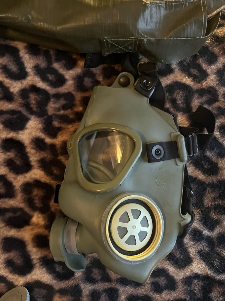 Gas Mask