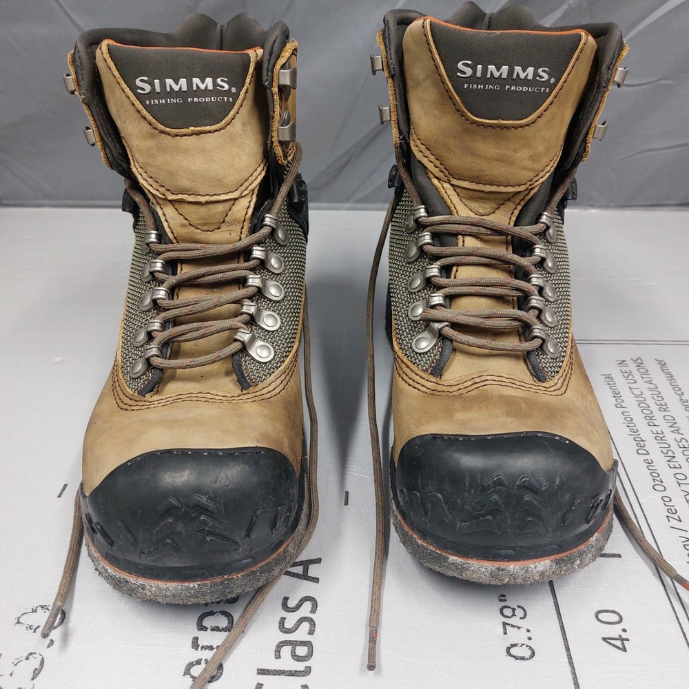 Simms guide boots felt sole with waders