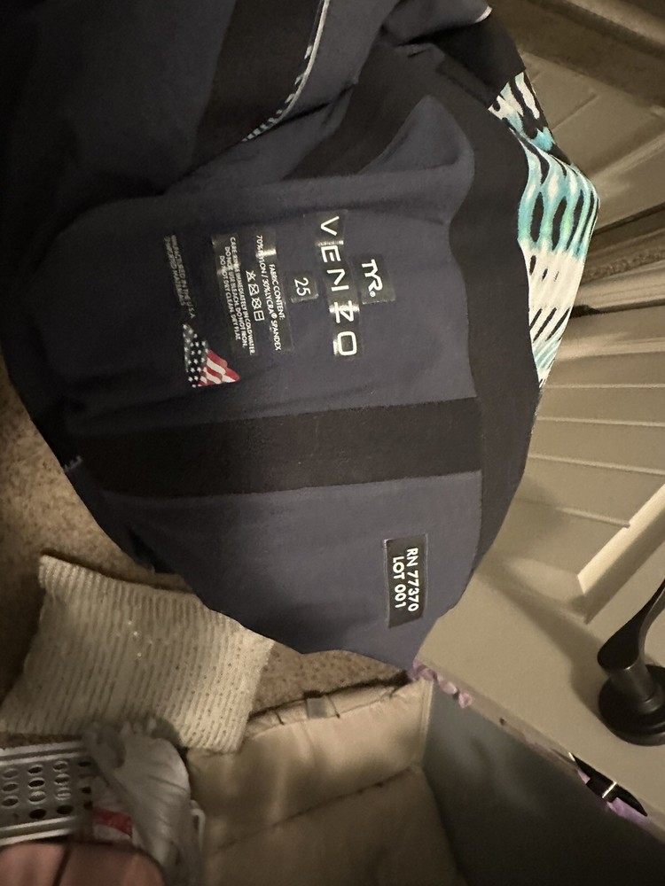 Closed Back Venzo Size 25