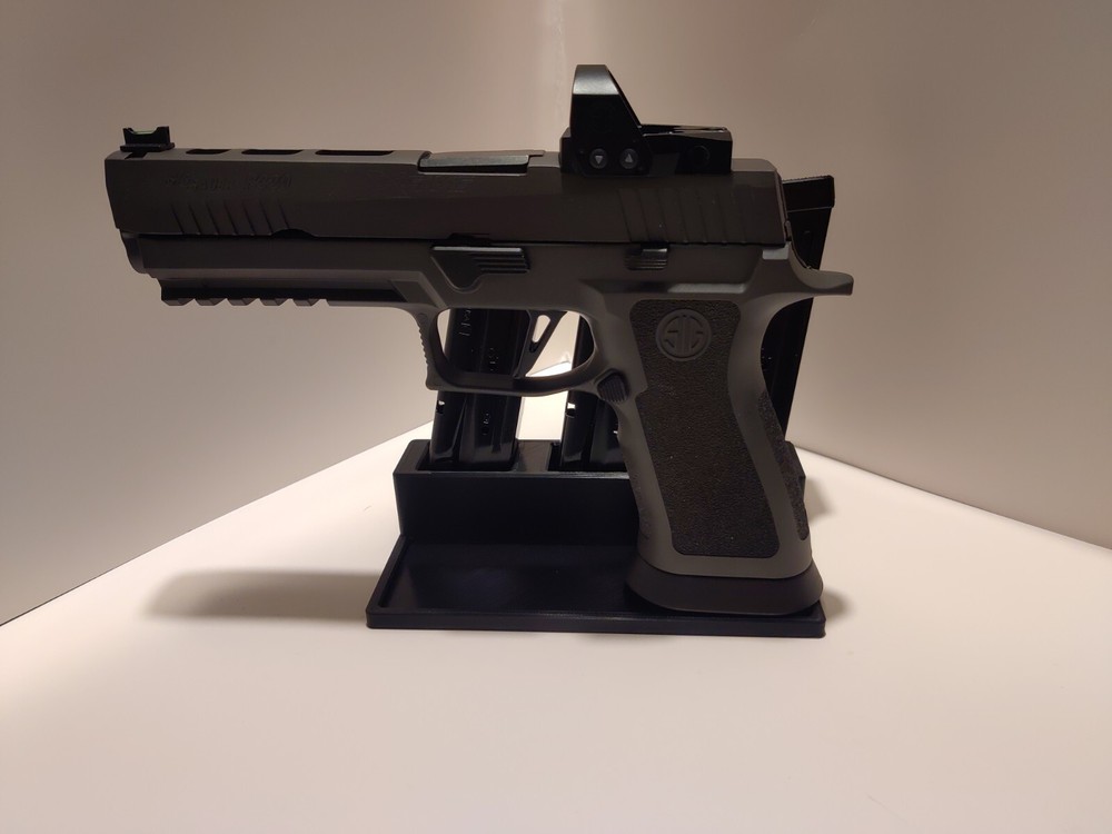 Pistol Stand/safe Space Saver