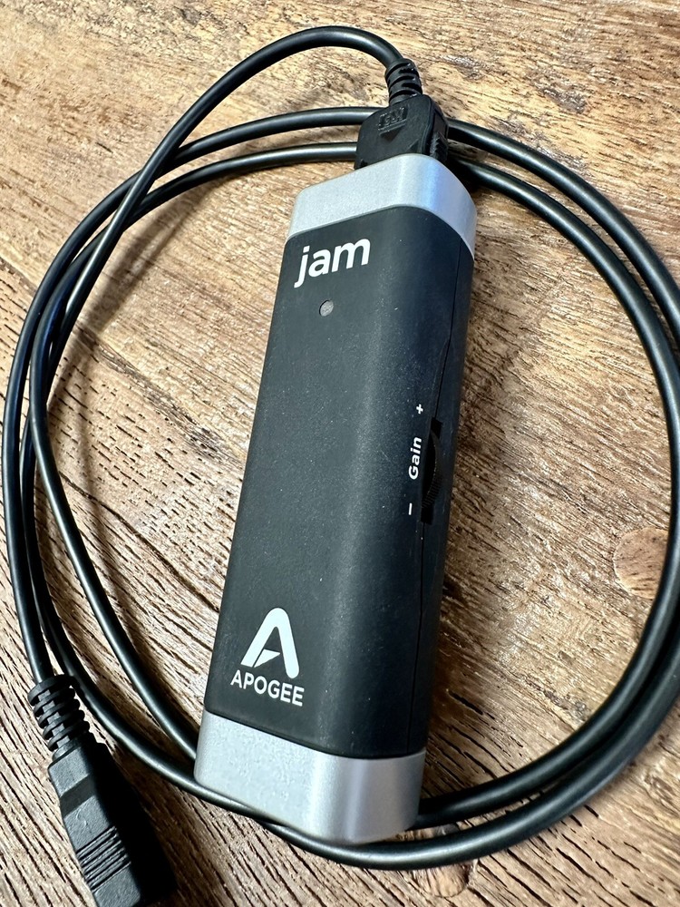 Apogee Jam - Mobile Guitar Interface - Original Version