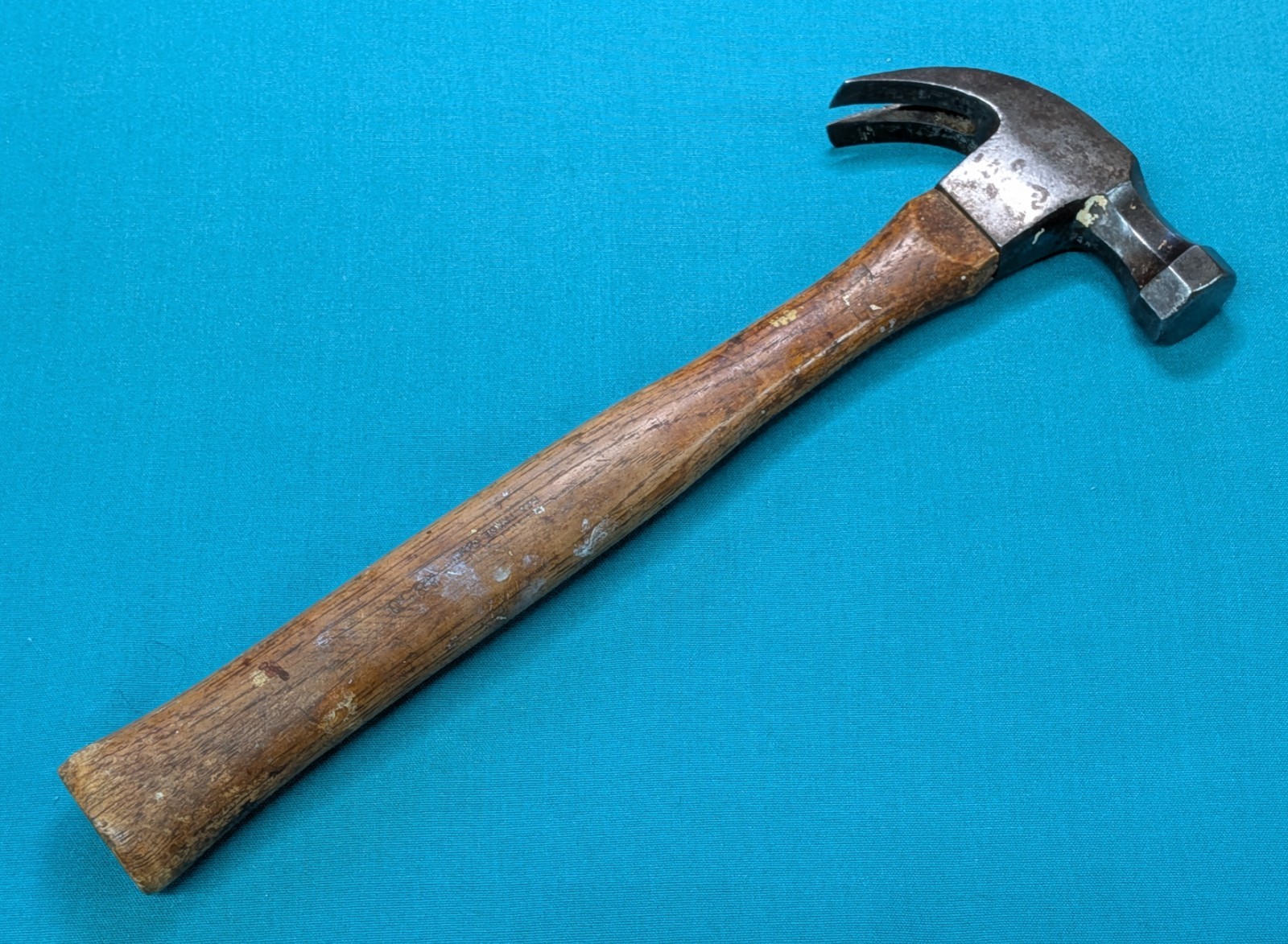 1940's Wards Master Quality Curved Claw Hammer 22 oz. Total