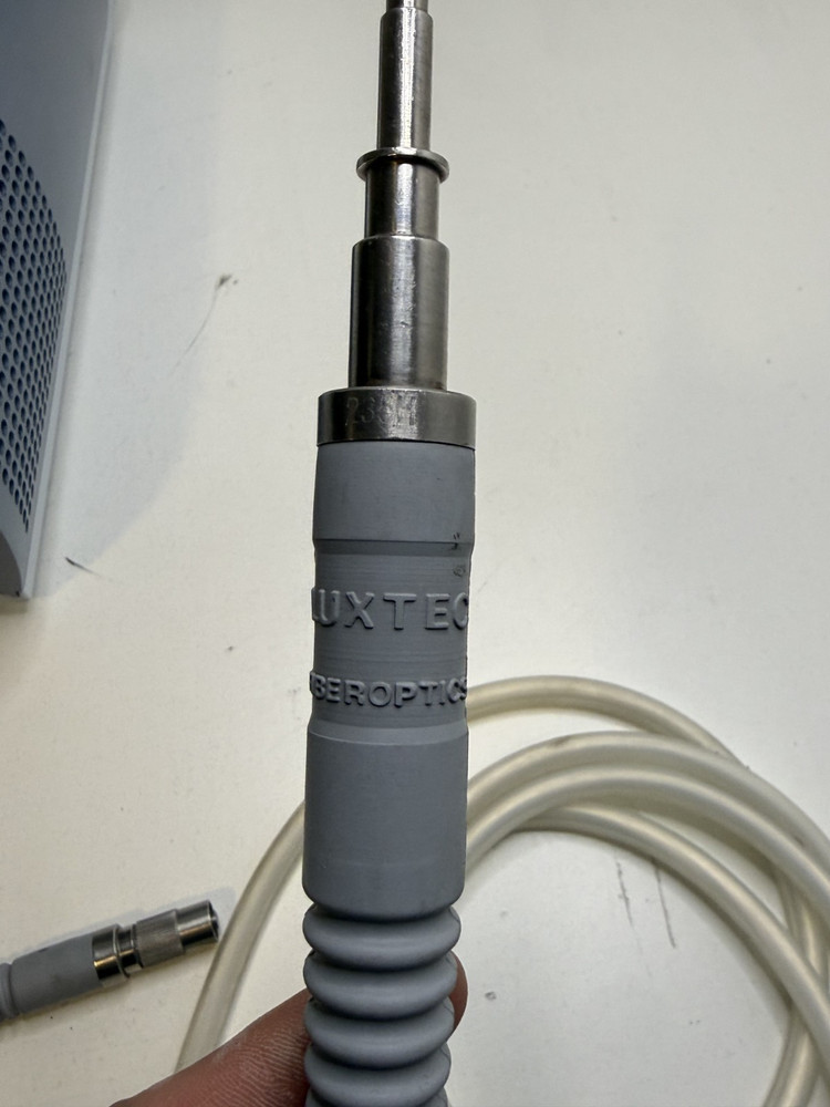 Integra Luxtec MLX Light Source W/ Fiber-Optic cable & headset