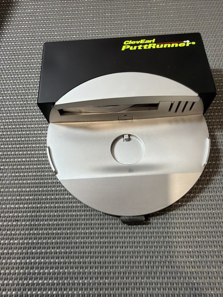 Golf ClevEarl PuttRunner Practice Training Tool NICE with CASE (33J18)