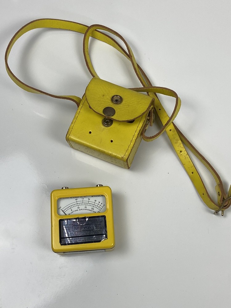 Vtg Yellow Bitronics PD3 +leather case-Blasting Galvanometer-Pennsylvania Mining