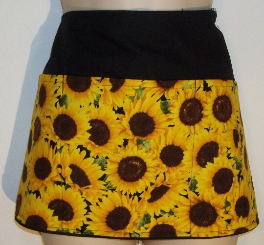 Reversible server waitress half apron SUNFLOWER/three pockets both side 6533 R