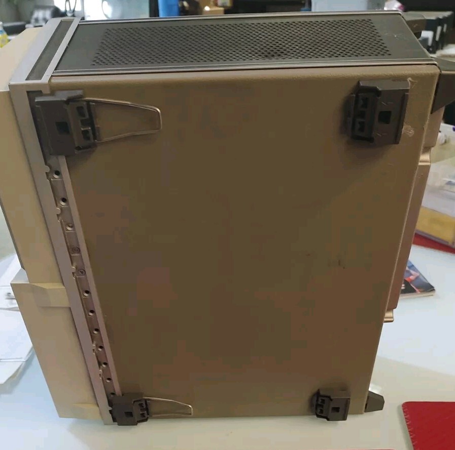 HP Hewlett Packard 1630 A Logic Analyzer- Working