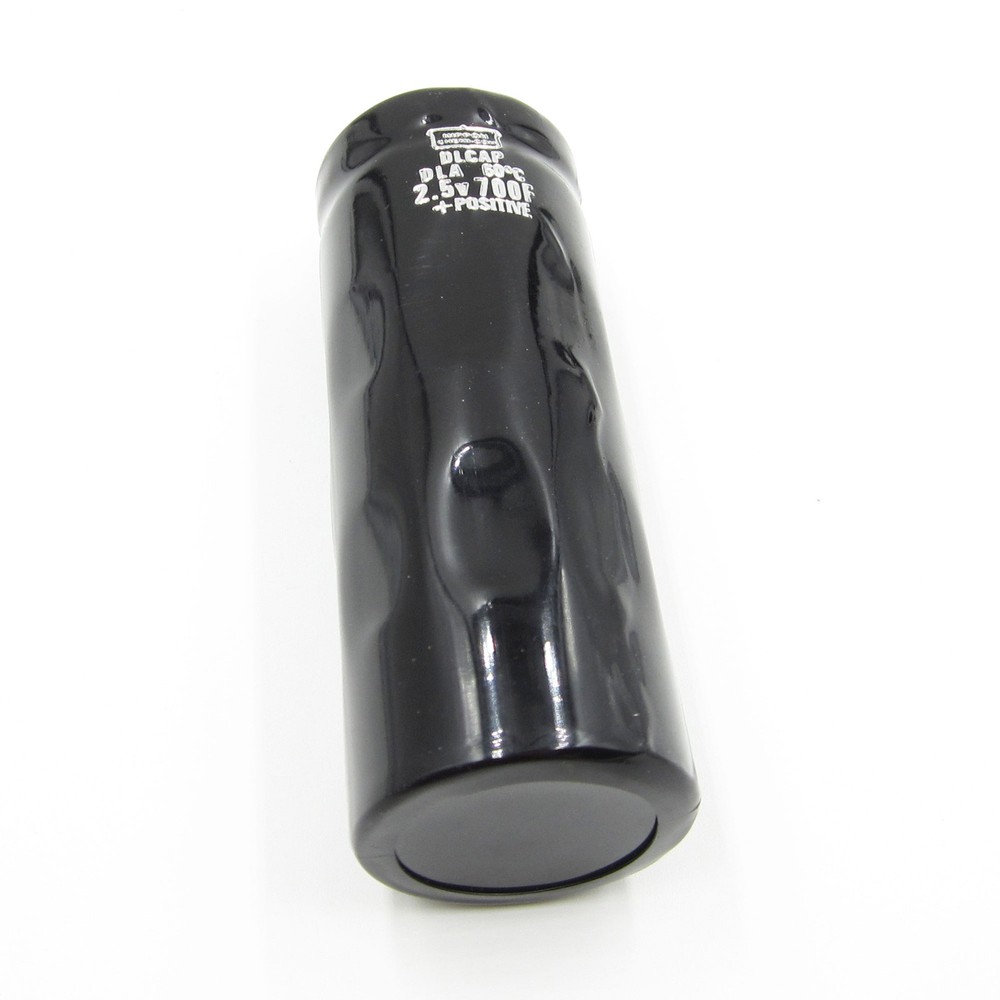 2.5V 700F Automobile Super Farad Capacitance Good Quality