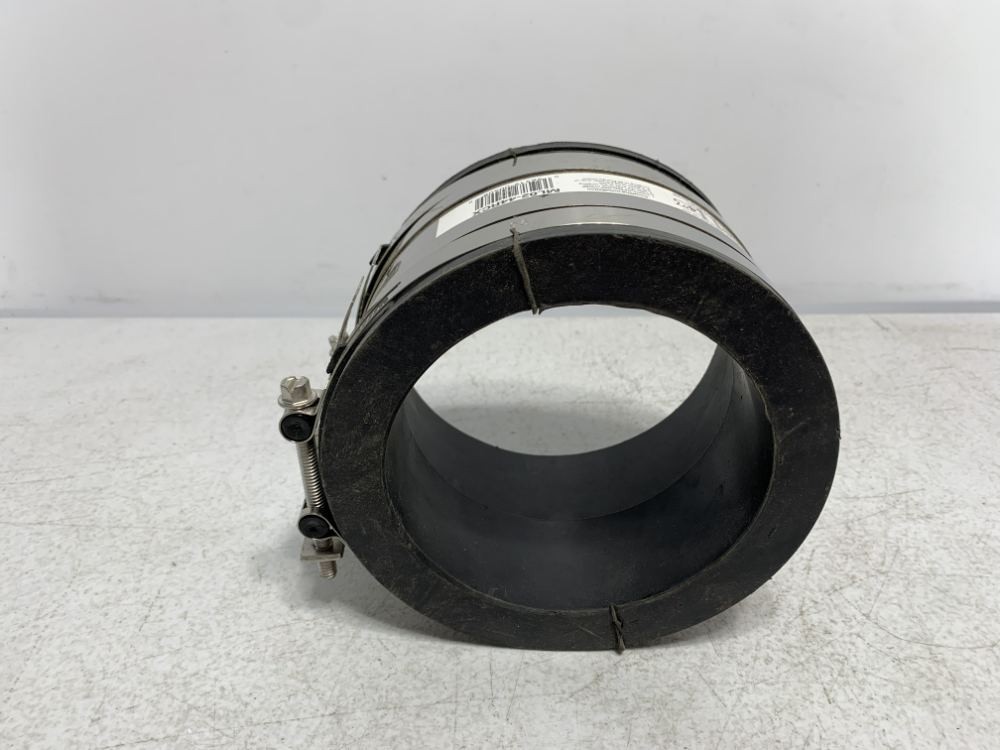 Mainline ML02-44RXC Coupling 4" Clay X CI/PL Flexible
